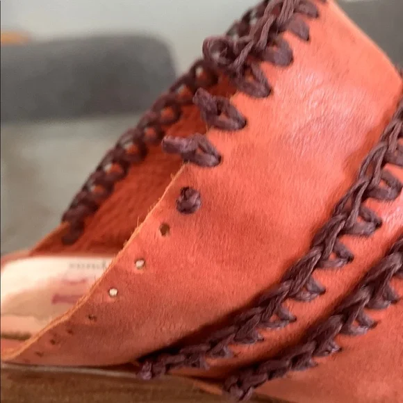 Red leather A.S.98 Sundance Platform Sandals with Whipstitch Detailing - Picture 3 of 7